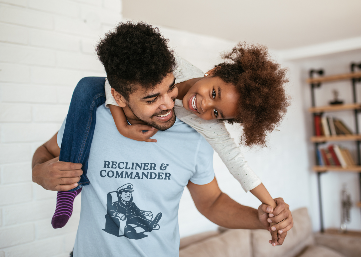 Recliner & Commander Tee