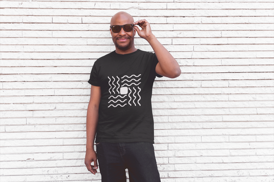 WiggleWoo High Contrast Tee